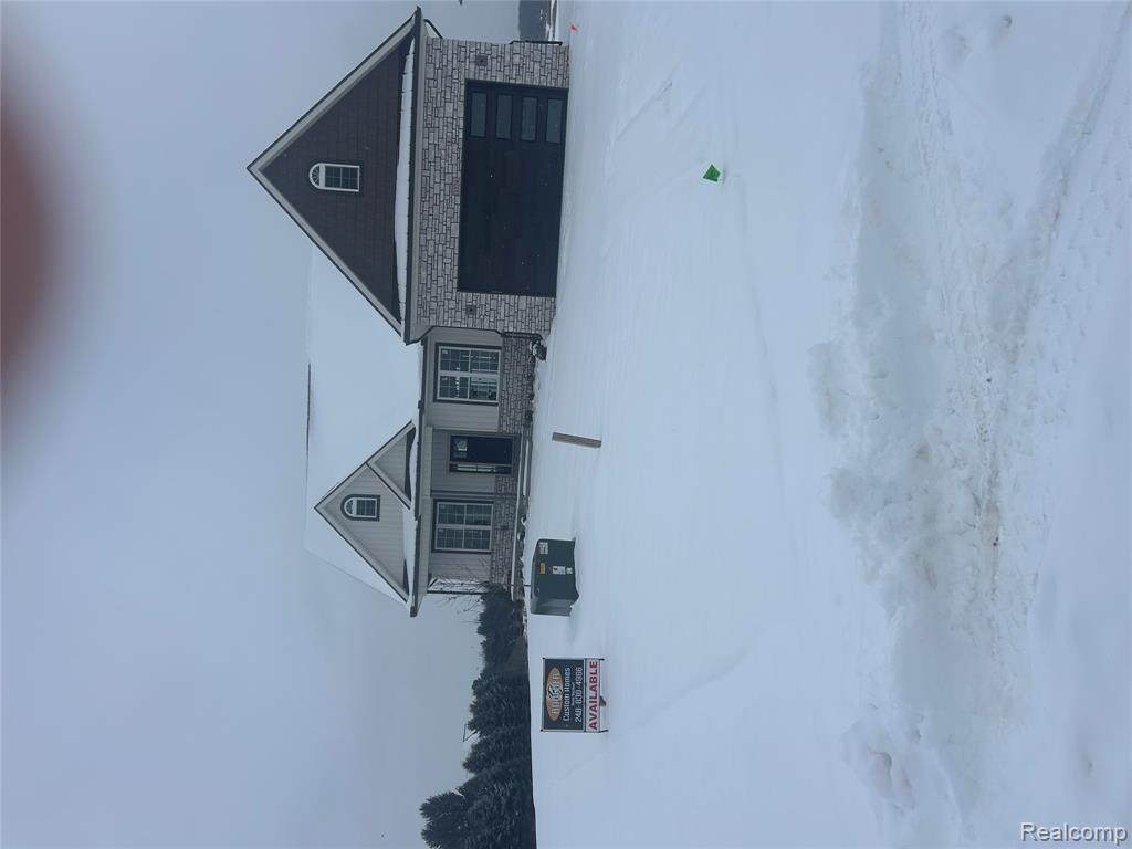 1324 Pinehurst Court - Photo 1