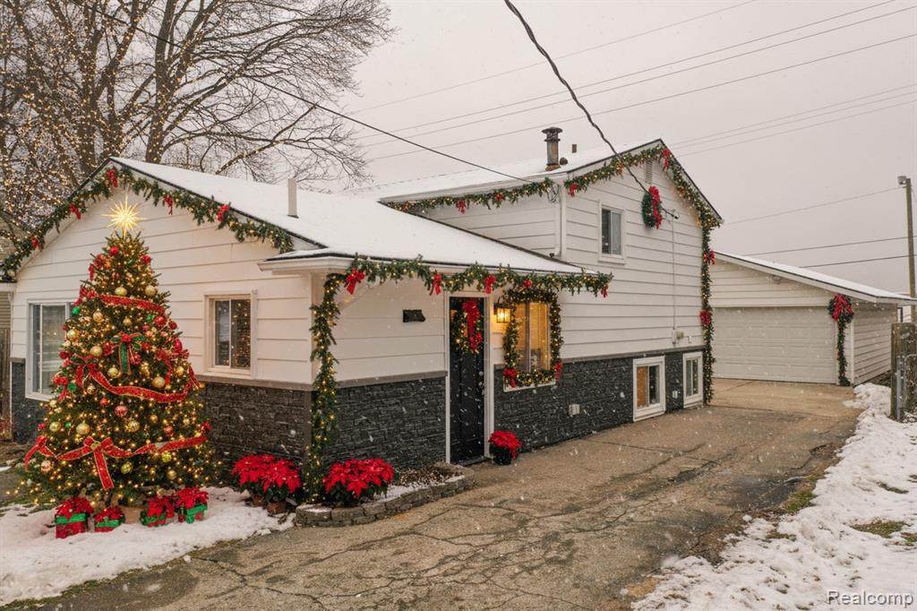 3140 Van Zandt Road - Photo 1