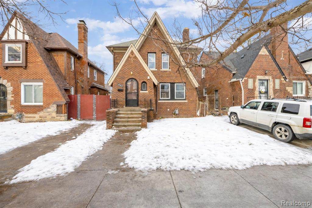 18613 Santa Rosa Drive - Photo 1