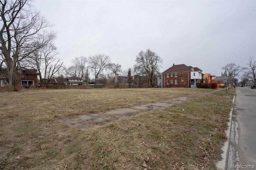 https://bt-photos.global.ssl.fastly.net/michigan/orig_boomver_1_646174639-2.jpg