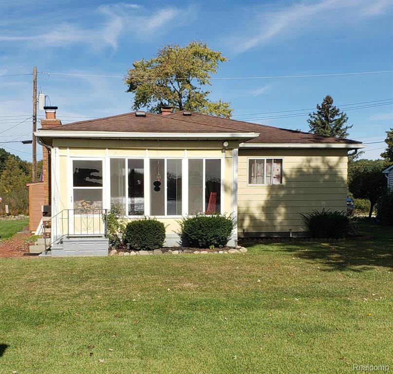 9560 Bluewater Drive - Photo 1