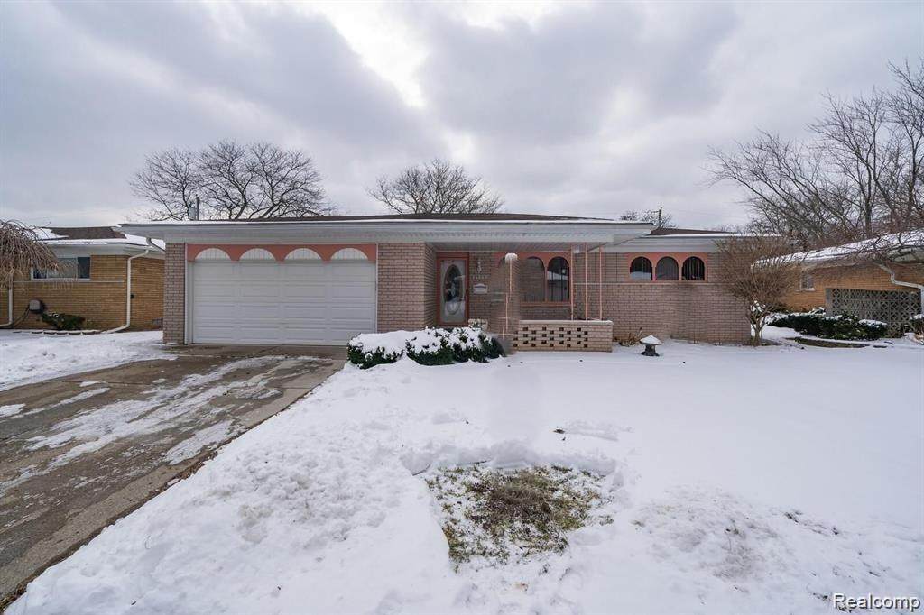 14066 Castle Avenue - Photo 1