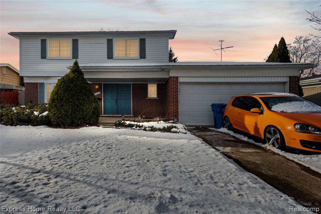 31077 Shawn Drive - Photo 1