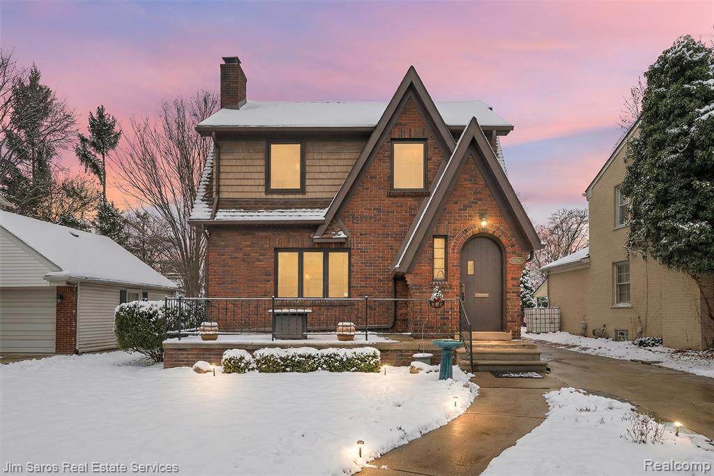 32250 Auburn Drive - Photo 1