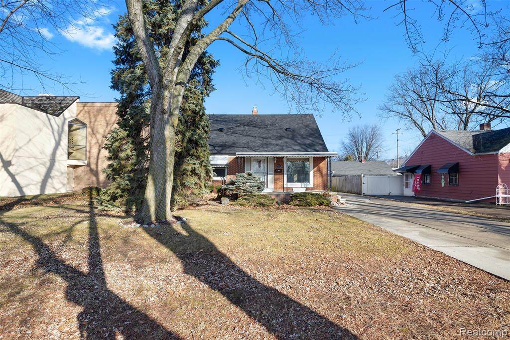 22225 10 Mile Road - Photo 1