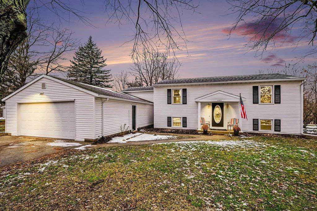 582 Tuttle Road - Photo 1