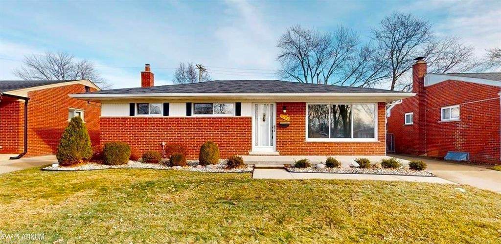 31800 Tanglewood Street - Photo 1