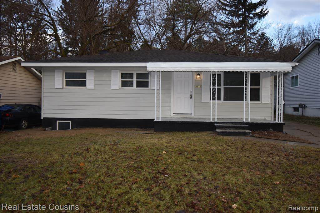 2919 Hampstead Drive - Photo 1