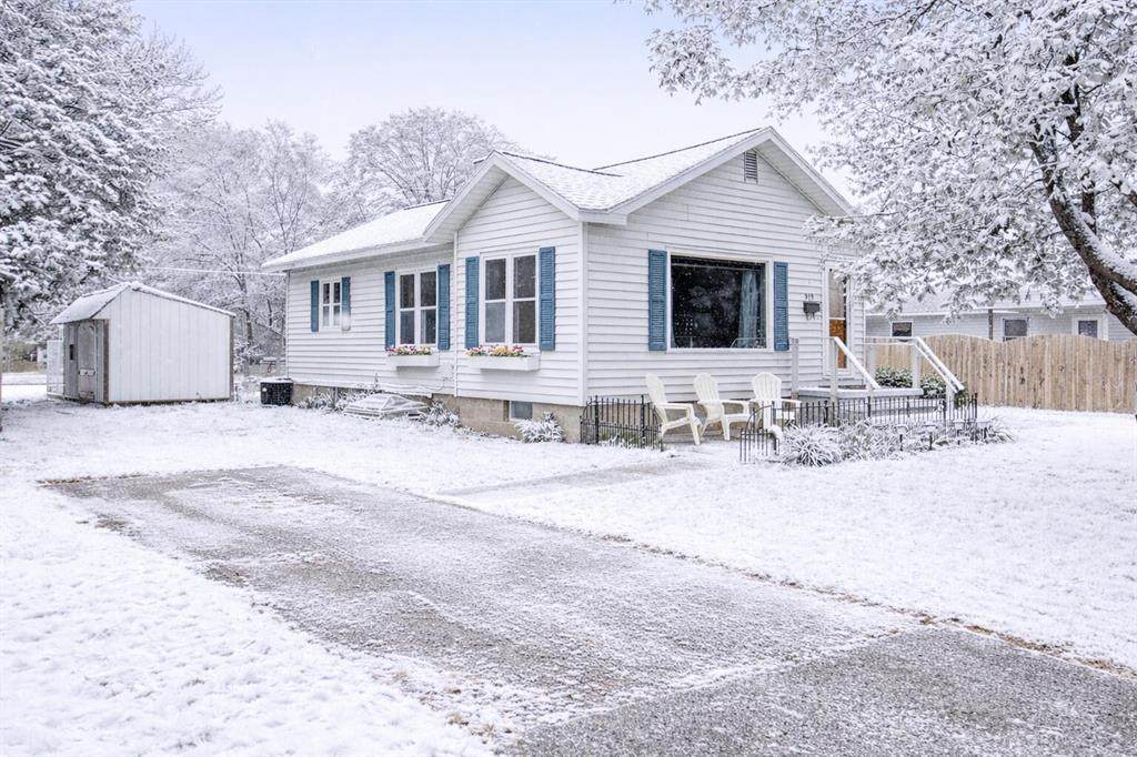 919 Lawndale Street - Photo 1