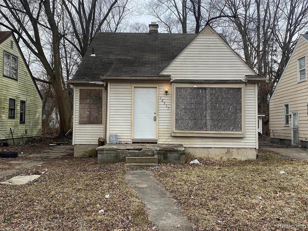 18517 Heyden Street - Photo 1