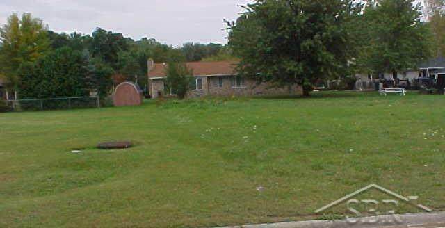 2820 Greenbriar Drive - Photo 1