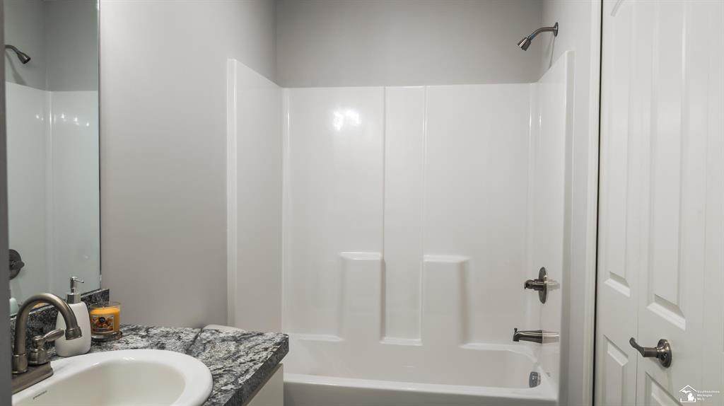 https://bt-photos.global.ssl.fastly.net/michigan/orig_boomver_1_649474160-2.jpg
