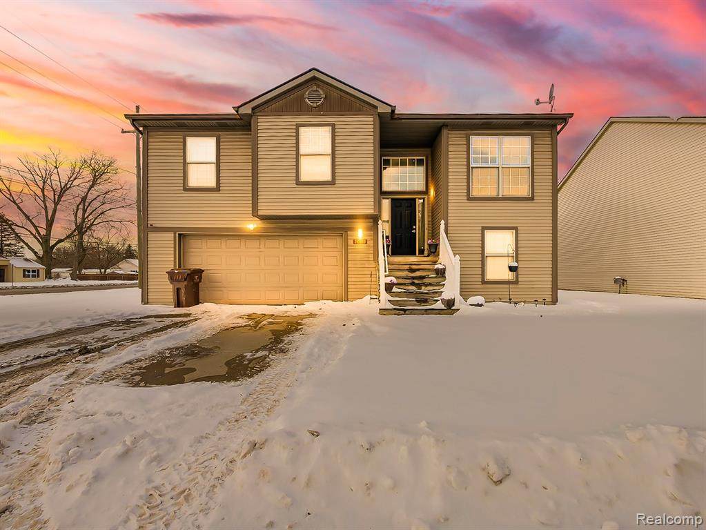34460 Van Born Road - Photo 1