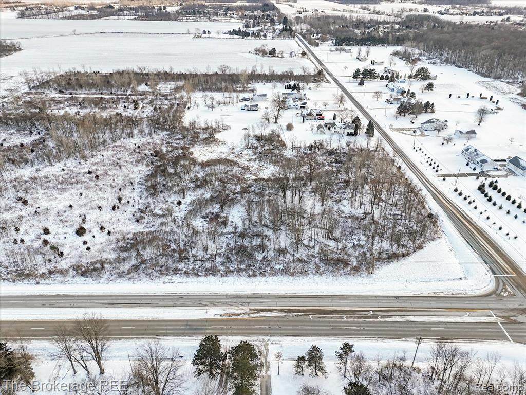 0000 Corunna Rd - Photo 1