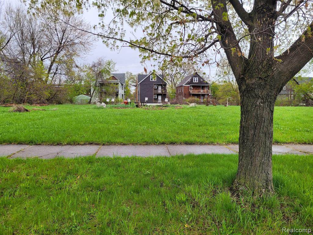 https://bt-photos.global.ssl.fastly.net/michigan/orig_boomver_1_650891012-2.jpg