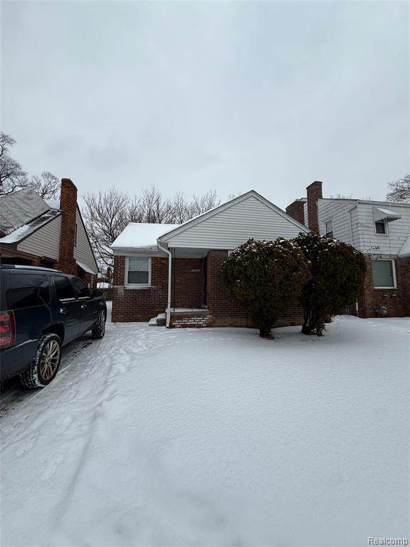 16580 Ward Avenue - Photo 1