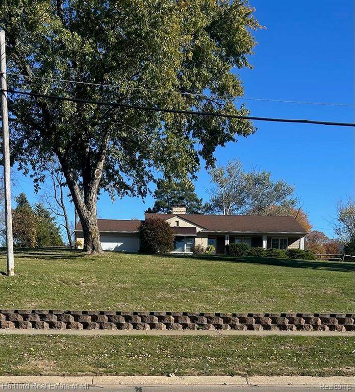 4975 Inkster Road - Photo 1