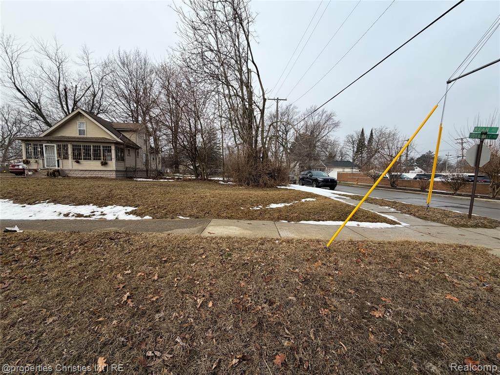 https://bt-photos.global.ssl.fastly.net/michigan/orig_boomver_1_651861543-2.jpg