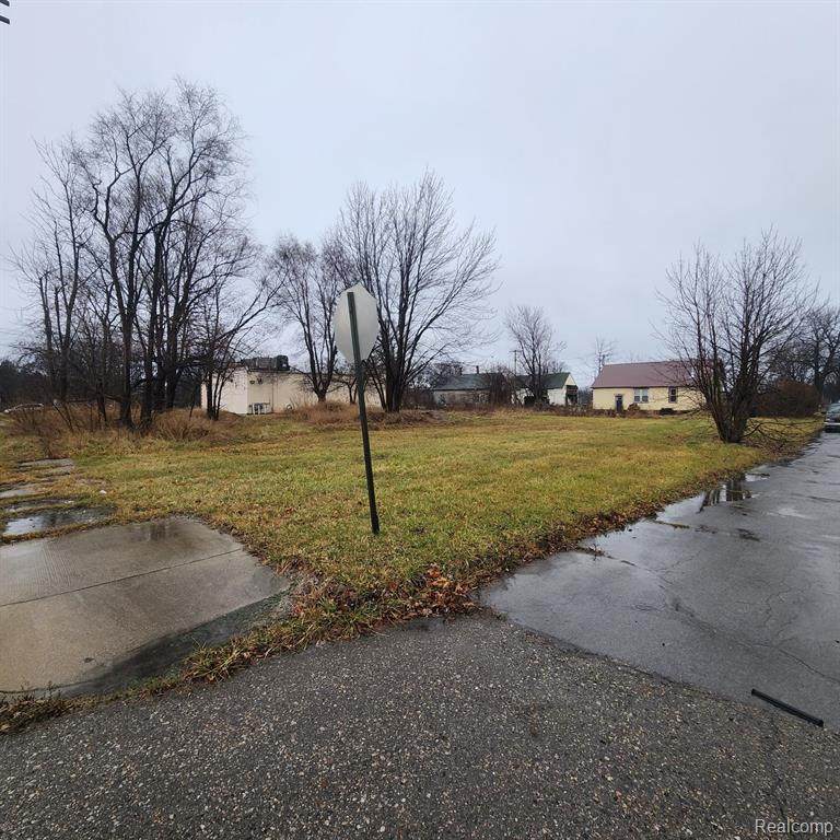 2193 Saint Joseph Street - Photo 1