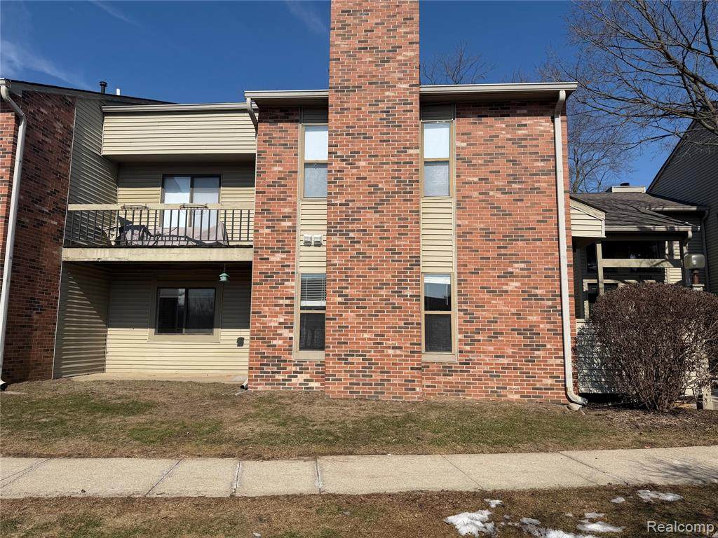 22140 Indian Creek Drive - Photo 1