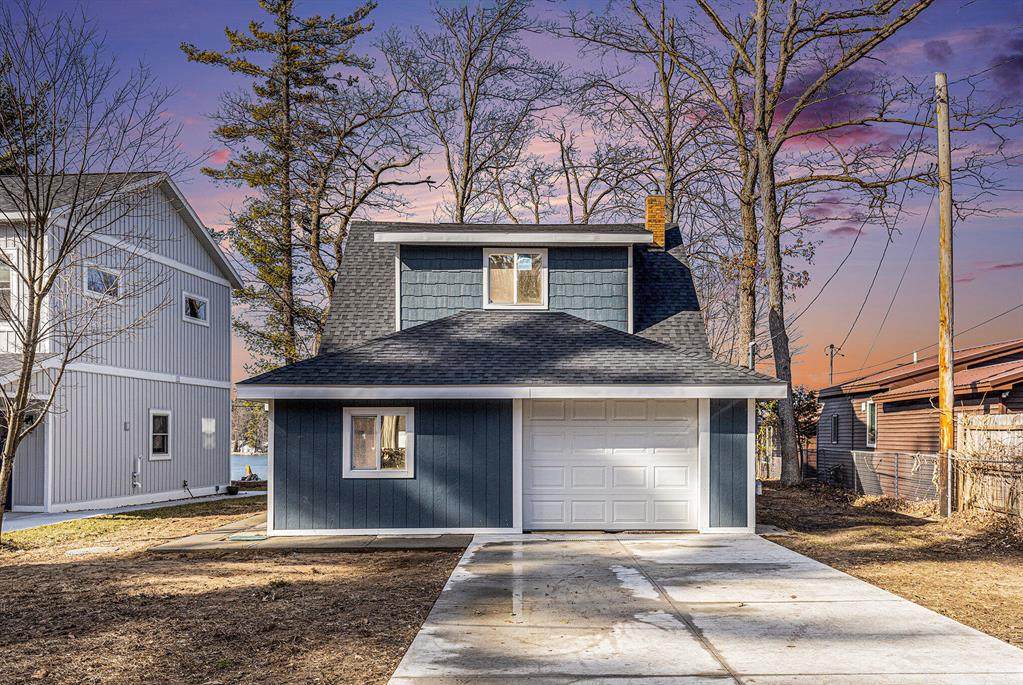5557 Front Street - Photo 1