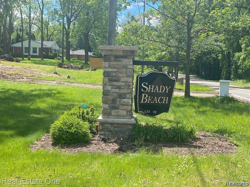 5716 Evergreen Avenue - Photo 1