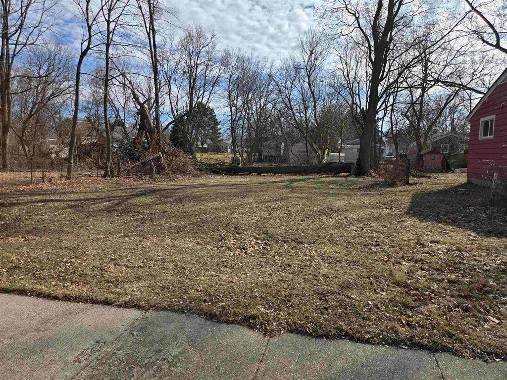 https://bt-photos.global.ssl.fastly.net/michigan/orig_boomver_1_652159427-2.jpg