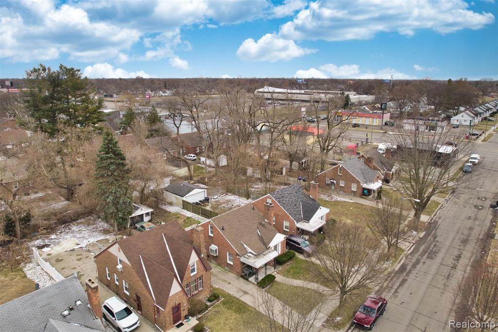 https://bt-photos.global.ssl.fastly.net/michigan/orig_boomver_1_652193968-2.jpg