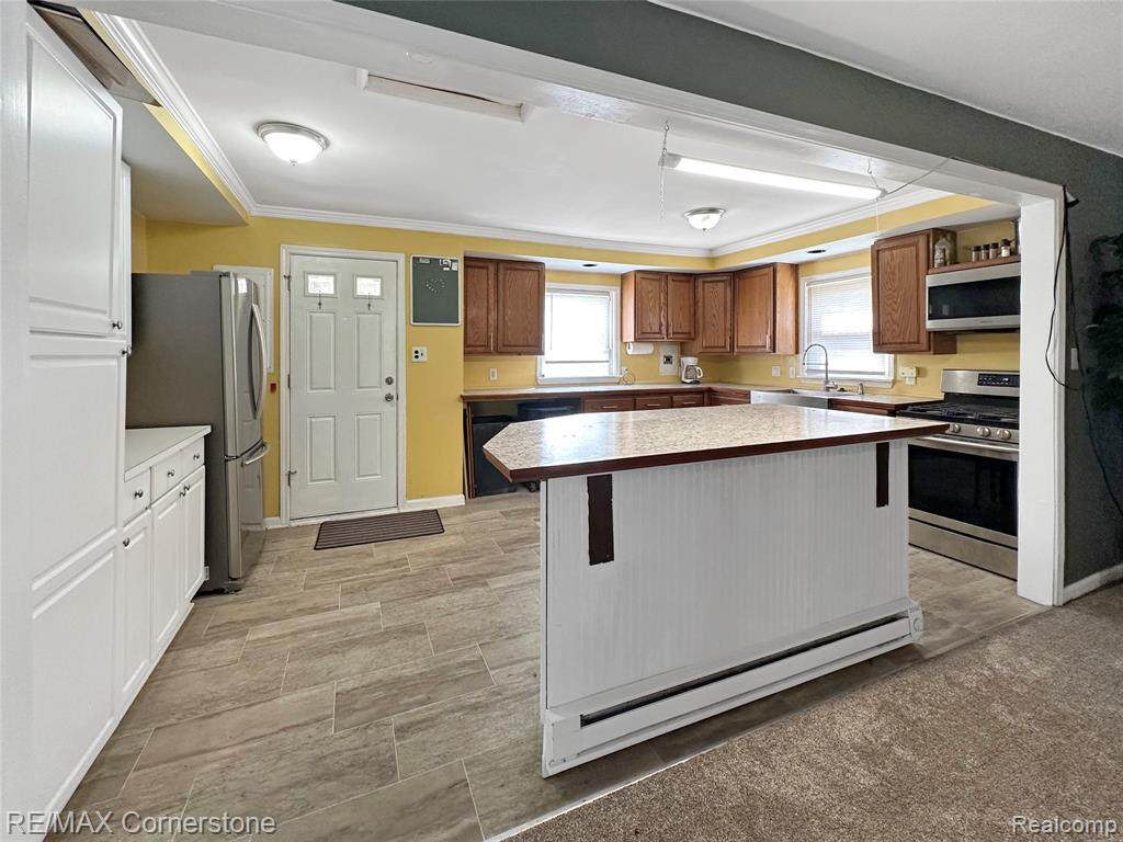 https://bt-photos.global.ssl.fastly.net/michigan/orig_boomver_1_652347995-2.jpg