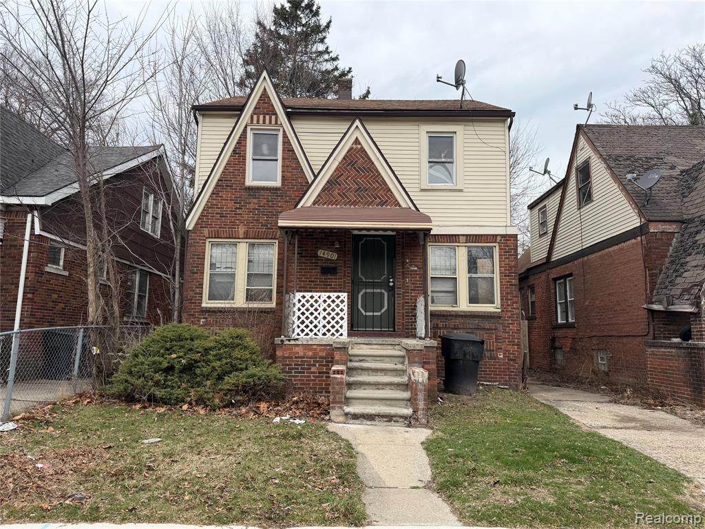 14901 Sorrento Street - Photo 1