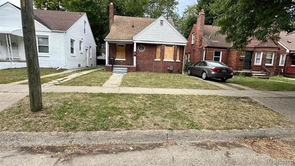 19339 Mansfield Street - Photo 1