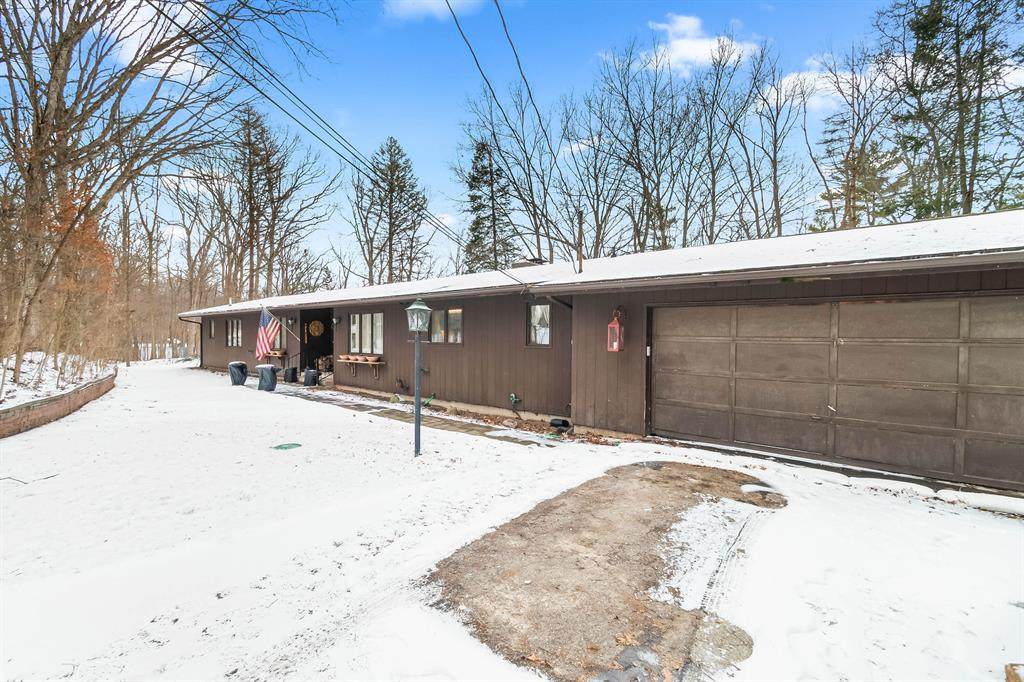 3671 Wildwood Court - Photo 1