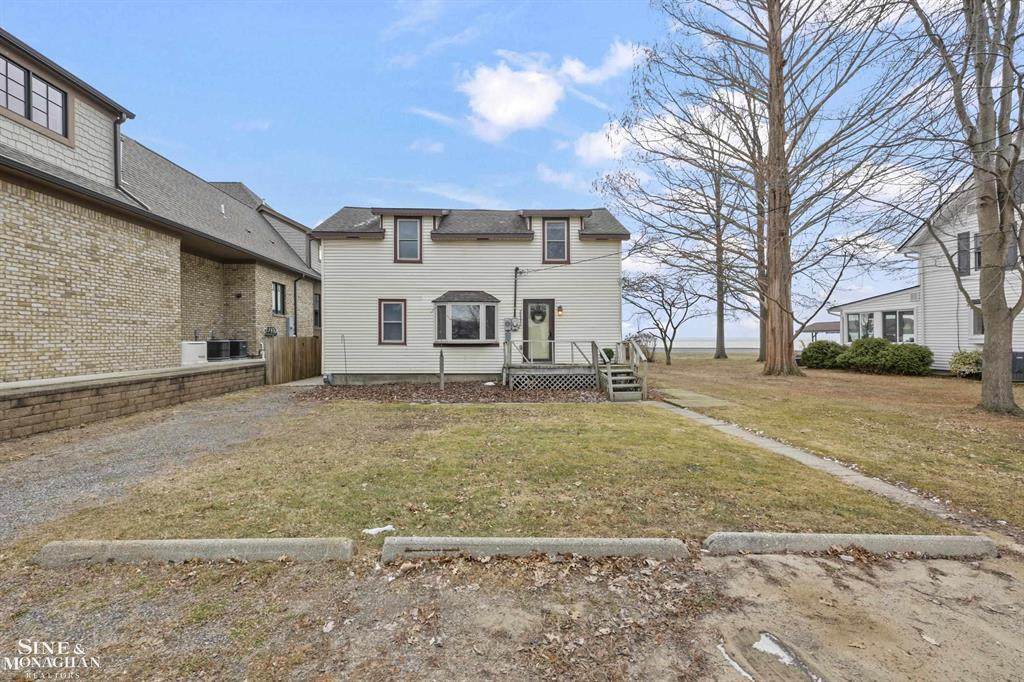 34590 Jefferson Avenue - Photo 1