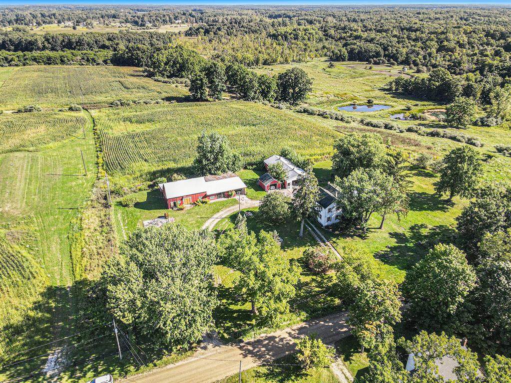 7350 Sanford Road - Photo 1
