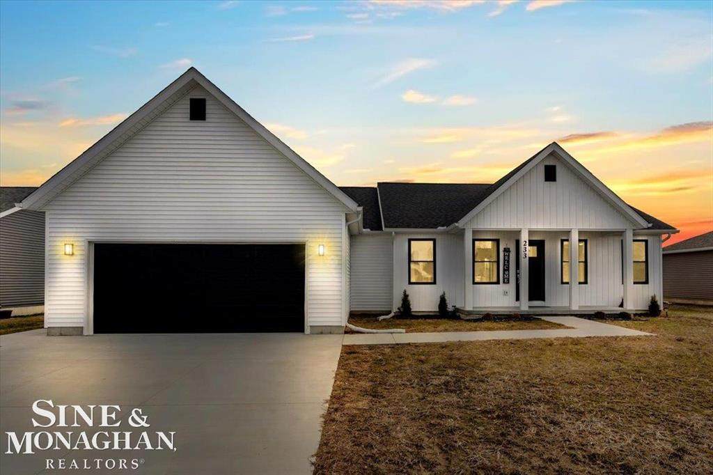 233 Oregon Avenue - Photo 1