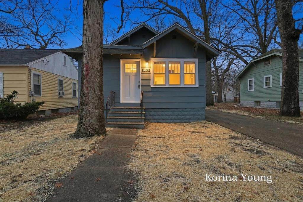 3008 9th Street - Photo 1