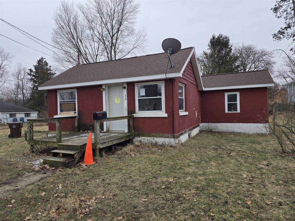 214 Walnut Street - Photo 1