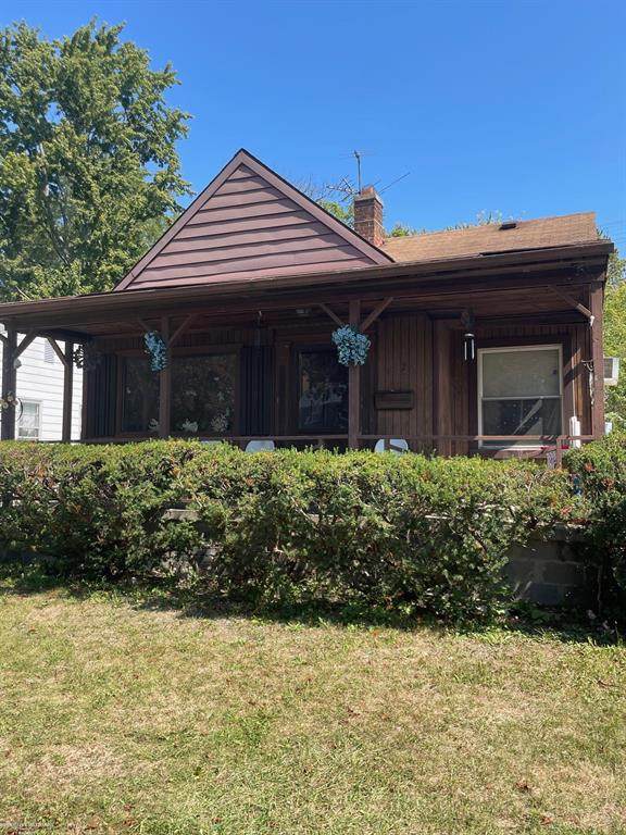 5570 Farmbrook Street - Photo 1