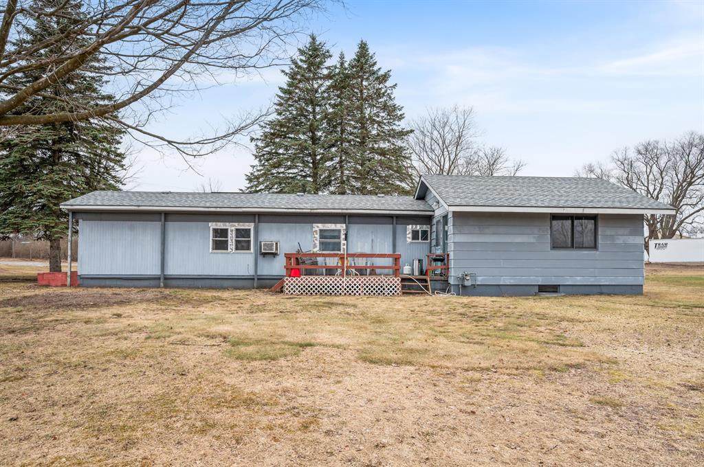 21704 North Avenue - Photo 1