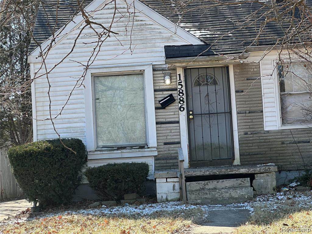 15886 State Fair Street - Photo 1