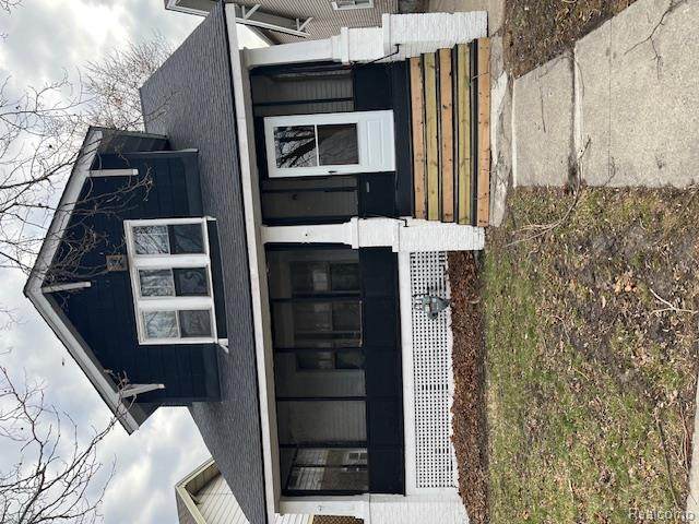 816 Algonquin Street - Photo 1