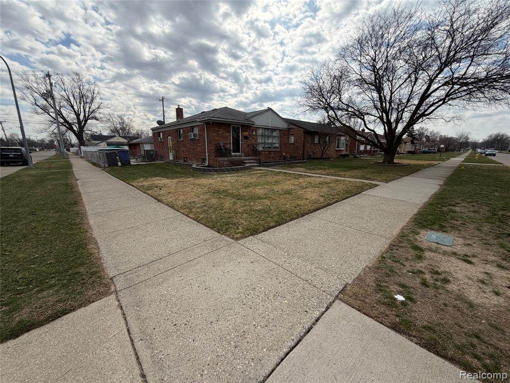 https://bt-photos.global.ssl.fastly.net/michigan/orig_boomver_1_652836362-2.jpg