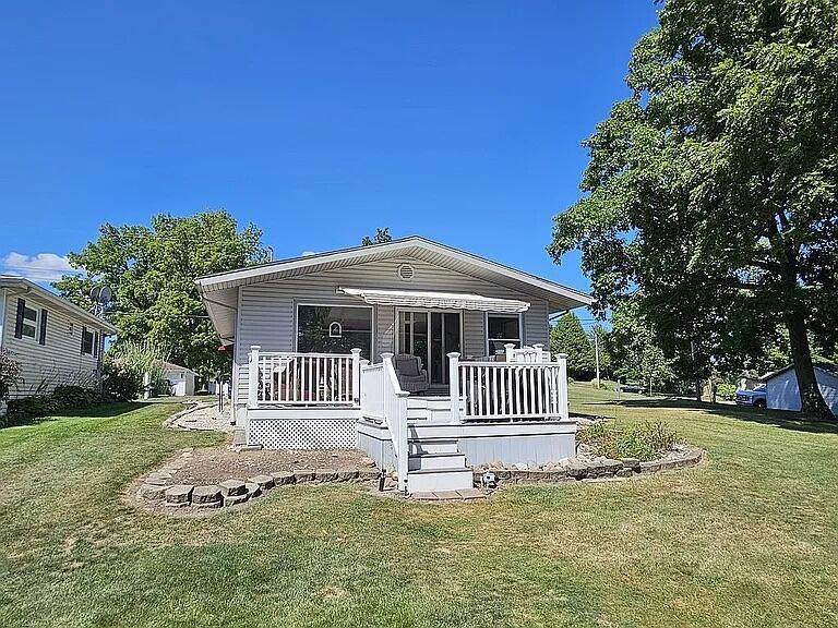 147 Dons Drive - Photo 1