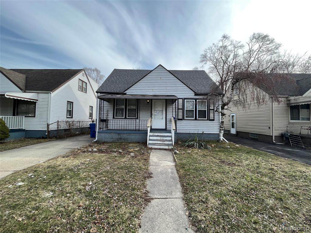 7552 Westminster Avenue - Photo 1