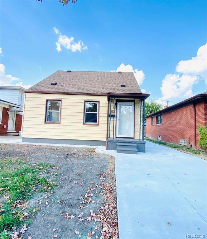 734 Highland Street - Photo 1