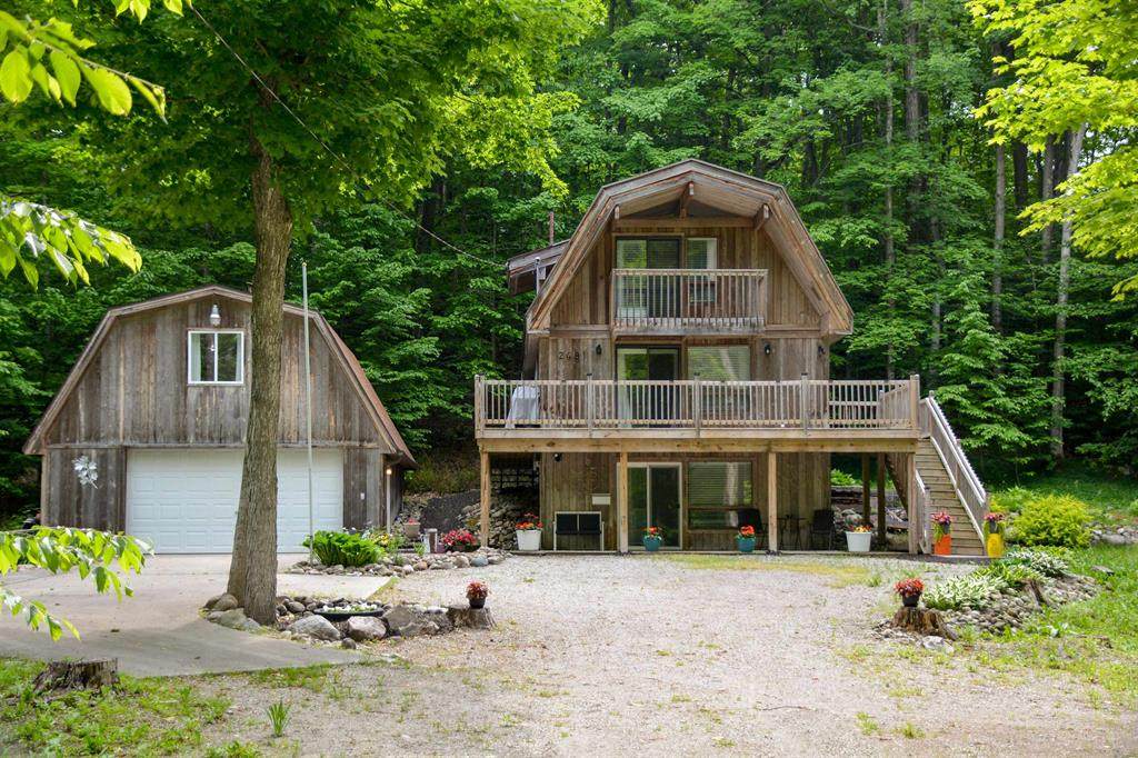 2481 Schomberg Road - Photo 1