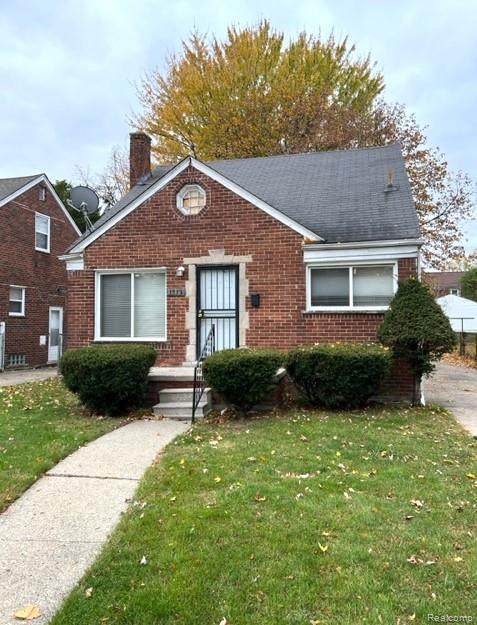 11369 Warwick Street - Photo 1