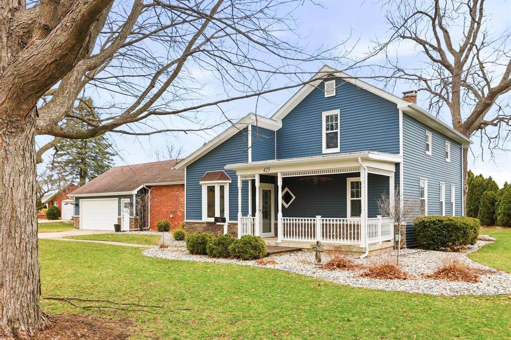 425 Harvest Lane - Photo 1