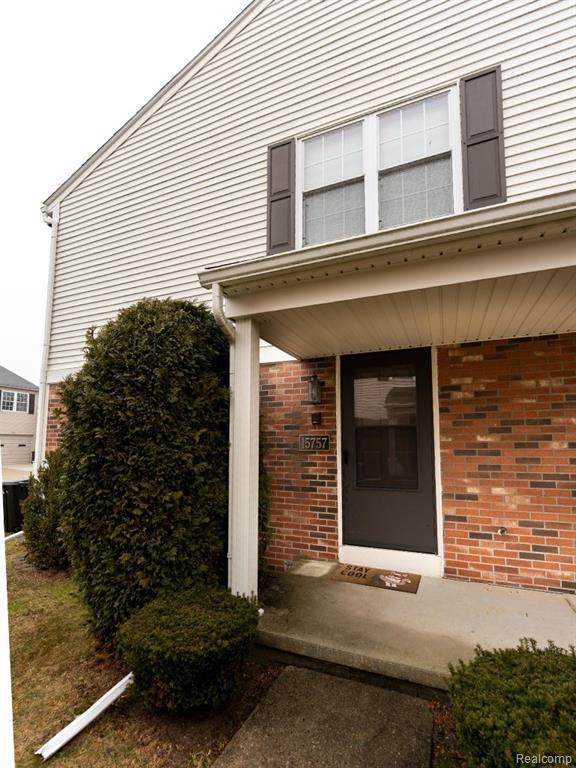 15757 Franklin Drive - Photo 1