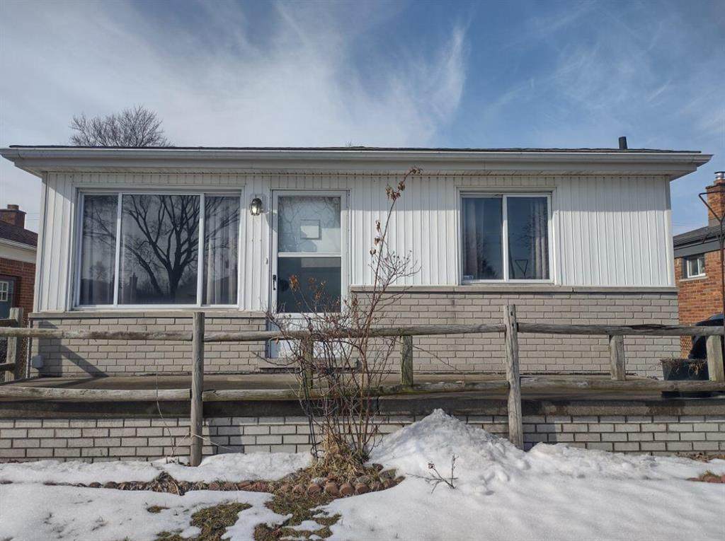 5136 Cornell Street - Photo 1